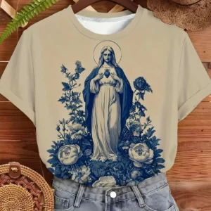 Camiseta de mujer caqui con la Virgen María y flores en azul